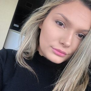 Meet your Posher, Merissa